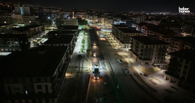 Kahramanmaraş Büyükşehir, Asfalt Mesaisini Yeni Haftada 20 Farklı Noktada Sürdürecek