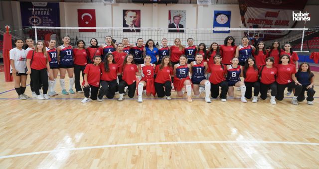 Kahramanmaraş Büyükşehir’in Sultanları Lige Fırtına Gibi Başladı