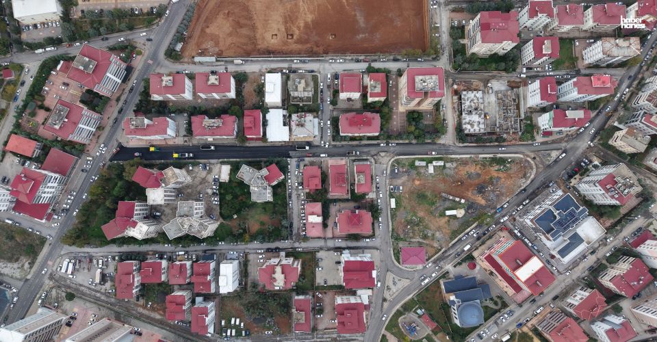Kahramanmaraş Büyükşehir, Altyapı Sonrası Asfalt Yatırımlarını Durmaksızın Sürdürüyor