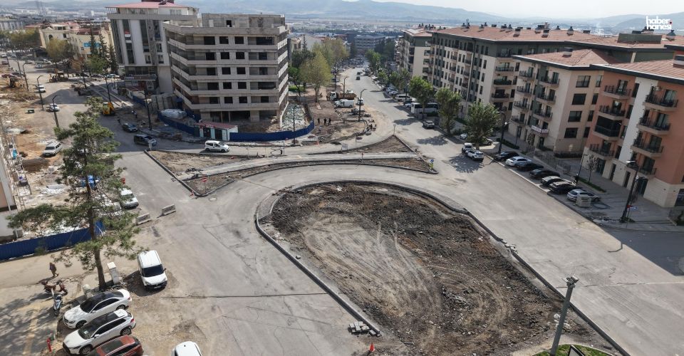 Kahramanmaraş Büyükşehir’den Müftülük Meydanı’nda Ulaşımı Rahatlatacak Düzenleme
