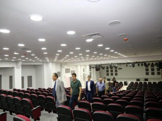 Başkan Kılınç, Abdulhamid Han Gençlik Merkezi’ni İnceledi