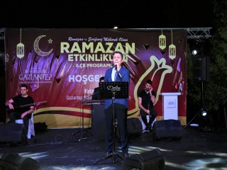 GAZİANTEP BÜYÜKŞEHİR’DEN İLAHİ SANATÇISI ABDURRAHMAN ÖNÜL KONSERİ