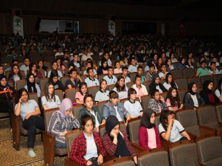 GAZİANTEP BÜYÜKŞEHİR’DEN “YAŞLILIK VE UNUTKANLIK” ADLI SEMİNER