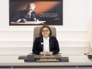 ŞAHİN: TÜRKİYE’NİN REFAH YARINLARI İÇİN EN BÜYÜK GÜÇ; GENÇLERDİR