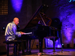 Turkcell Platinum Istanbul Night Flight konserleri başladı
