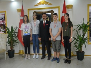 Gürbüz “Gelecekte Ülkeyi Sizler Yöneteceksiniz”