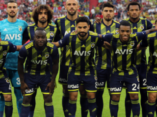 Fenerbahçe Cumhuriyet Kupası’nda Demir Grup Sivasspor’a Konuk Oluyor