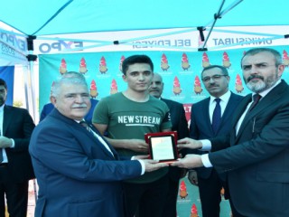 Onikişubat Belediyesi’nden Sosyal Etkinlik Merkezi Öğrencilerine Kahvaltı