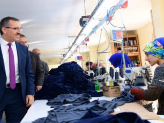 Başkan Güngör Göksun’da " İlçelerimizle İşbirliği İçerisinde Çalışıyoruz"