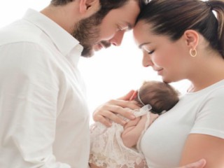 Bengü’den Mutlu Aile Fotoğrafı