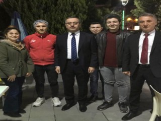 Başkan Güngör Gençlerle Bir Araya Geldi