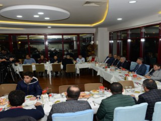 Rektör Can ve Üniversite Üst Yönetimi, Basın Mensuplarıyla Bir Araya Geldi
