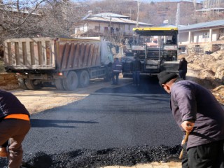 Esenköy Sıcak Asfalta Kavuştu