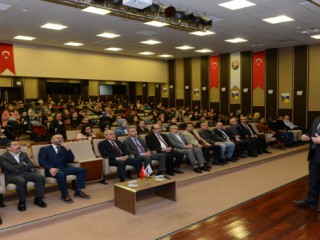 TORLAK KSÜ'DE KONFERANS VERDİ