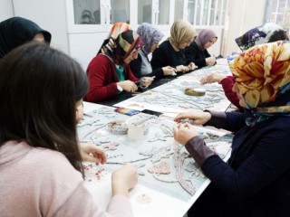 Sanatsal Mozaik Kursu’na Yoğun İlgi