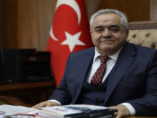 REKTÖR ÖZGÜL'ÜN 12 ŞUBAT MESAJI