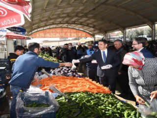 Onikişubat Belediyesi Maske Ve Eldiven Dağıttı !