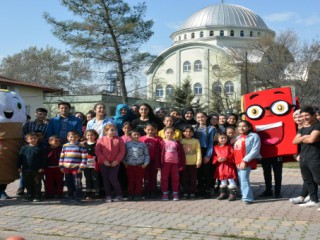 Türkoğlu'nda Gezici Kütüphane
