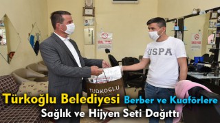 Başkan Okumuş'tan Berberleri Unutmadı