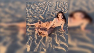 Esra Bilgiçi Hiç Böyle Görmediniz