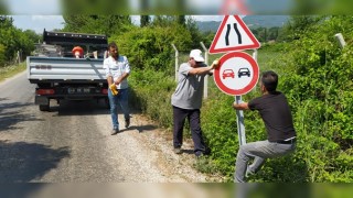 Trafik İşaret Levhaları Tazelendi