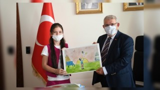 Yarışma Sonuçlandı Ödülü Başkan Mahçicek Verdi