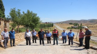 Nurhak'ta Yol Çalışması