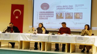 Edebi Türlerin Dönüşümü Anlatıldı
