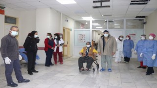 Koronavirüsü 83 Yaşında Yendi