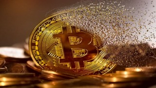 Bitcoin'de Sert Düşüş