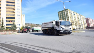 Dulkadiroğlu Belediyesinden Hafta Sonu Temizliği