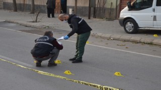 Eşini Silahla Yaralayan Kadın Göz Altına Alındı