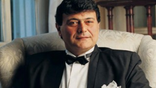 Ferdi Özbeğen kimdir? Ferdi Özbeğen nerelidir? Ferdi Özbeğen Şarkıları Ferdi Özbeğen hayatı ve biyografisi nedir?