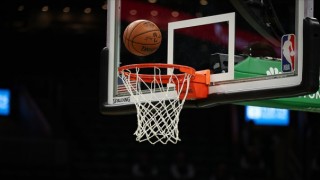 NBA'de Lakers'ın Serisi Warriors Tarafından Son Buldu