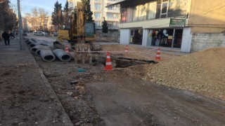 Bahçelievler Mahallesinde Altyapı Yenileme Çalışması Devam Ediyor