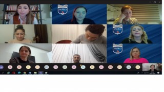 Sanko Okullarında Online Veli Söyleyişi