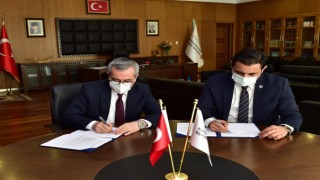 Ali Kayası Cam Seyir Terası Projesi'nin İmzası Atıldı