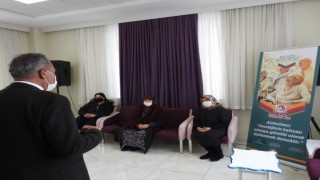 Alzaymır Hastası Kur'an-ı Kerim Öğreniyor
