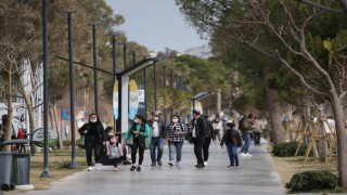 Antalya'da Kontrollü Normalleşme Başladı