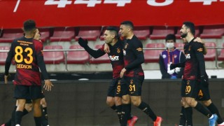 Galatasaray Kayserispor'u 3 Golle Geçti