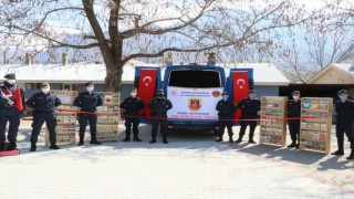 Mobil Karakol Minibüsü Kütüphaneye Çevrildi