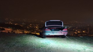 Otomobilin Altında Kalan Çocuk Hayatını Kaybetti