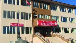 Kahramanmaraş'ta Nurhak Belediyesi binası karantinaya alındı