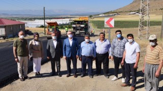 Kahramanmaraş'ta Yol Yapım Çalışmaları Sürüyor