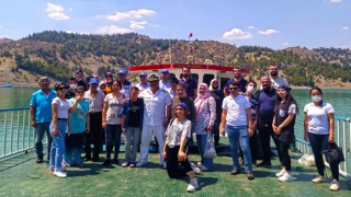 Özel Gereksinimli Çocukların Karne Hediyesi Büyükşehir’den
