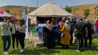 Ahlat’taki Etkinliklerde Kahramanmaraş İlgi Odağı Oldu