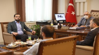 Sezal'dan İstiklal Üniversitesine Ziyaret