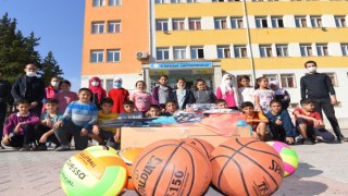 Dulkadiroğlu Belediyesi Çevreci Okulları Ödüllendirdi