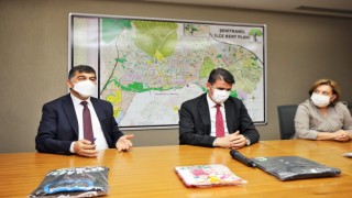 Hastane Çıkışı Zıbın Seti İçin İmzalar Atıldı