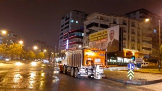 Kar Kalınlığı 1 Metreyi Buldu: Çalışmalar Sürüyor